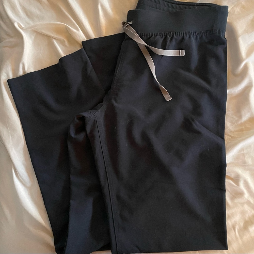Livingston Basic Scrub Pants
